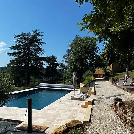 Domaine De La Source Perigordnoir D'hotes La Fontaine * Castels